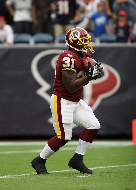 中国男足抵达沙特备战世预赛18强赛.